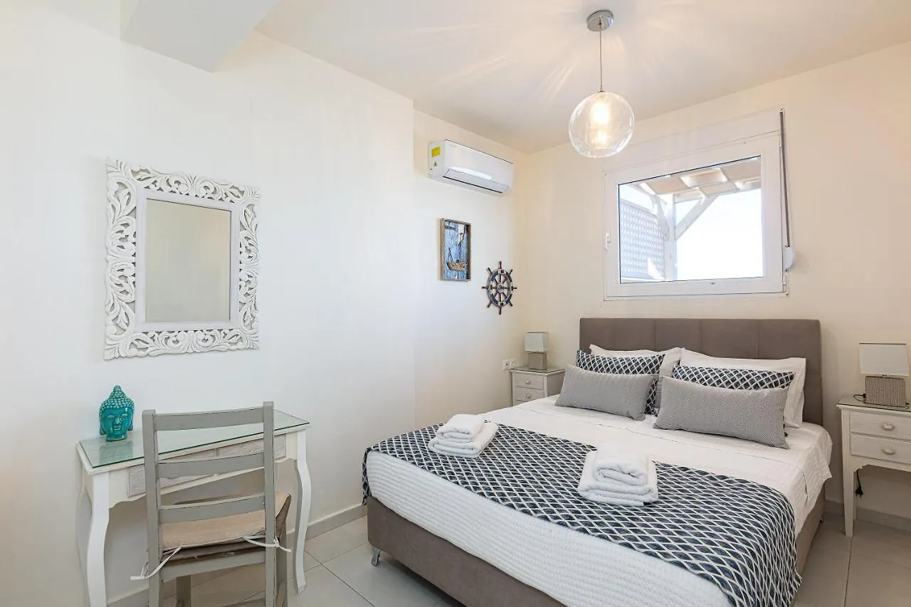 Nathalie'S Beachfront Apartment Rethymno